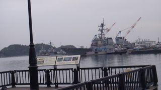 京急汐入駅から