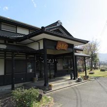 お店入口