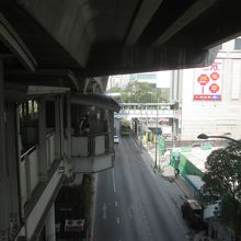 プルンチット駅 (BTS)