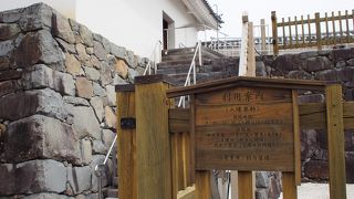 小さいけど存在感あり