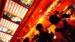 庶民の味方 阿鴻小吃 (香港空港　第二ターミナル) 