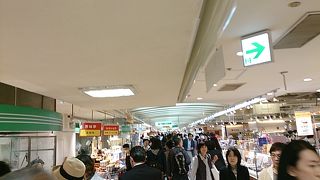 ホント、地下食料品売り場は面白い