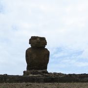 風格を感じさせるモアイ像です。