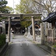 金沢駅から直ぐの場所に有る神社
