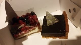 ケーキも美味しいです&#10071;