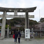 西公園にある光雲(てるも)神社