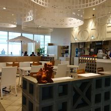 明るい沖縄のイメージ