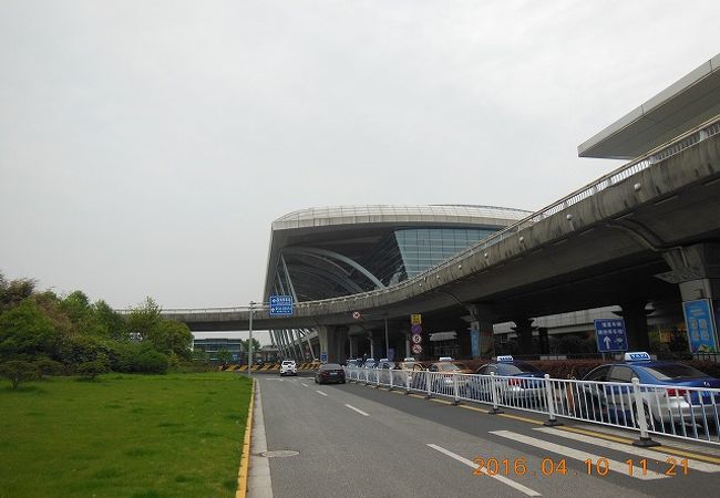 無錫蘇南碩放国際空港 (WUX)