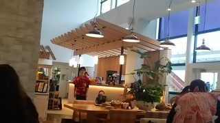 開店直後はすいている