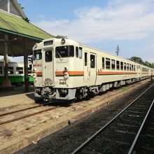 非冷房車・元JR東海キハ48形。