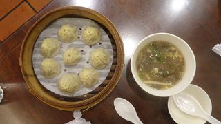 安くておいしいと評判だったので行ってみました。