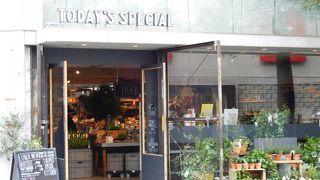 おしゃれな雑貨屋さん