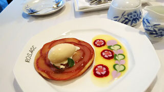 山のホテル、ロザージュ