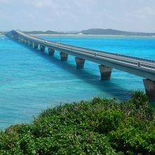 池間島側から見る池間大橋