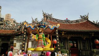 キレイなトイレで安心です。