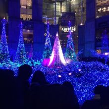 ライティングショーも綺麗でした