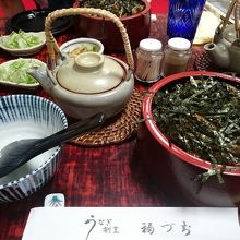 ボリューム満点なのでお腹を空かせて行きましょう。