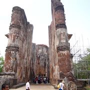 巨大寺院の跡
