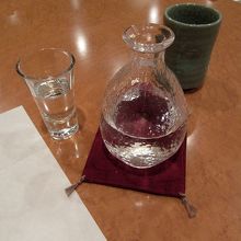 お店オリジナルの日本酒「神威岬」
