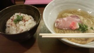 鯛風味の出汁が新鮮な味わい