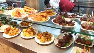 なかなかの盛況ぶり