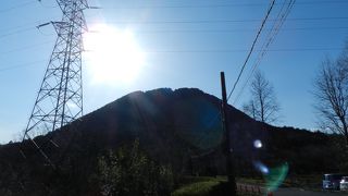 駐車場も入場料も無料の公園です