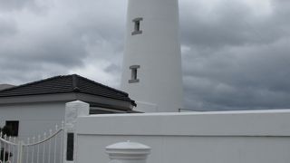 犬吠埼灯台にある白い丸型ポスト