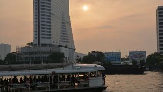 （バンコク）ついつい行ってしまうチャオプラヤー川沿い　船に乗るのがお勧め
