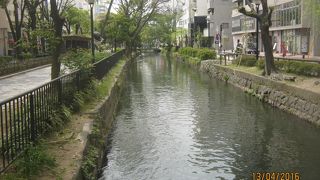 雰囲気のある風情があります。