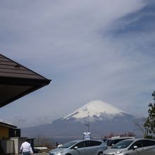 駐車場から、。