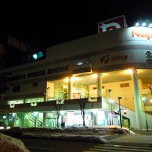 帯広駅南側で一際目立つ灯りがここ！