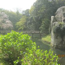 巨石がわかりますか。