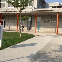 車はここに停めました。