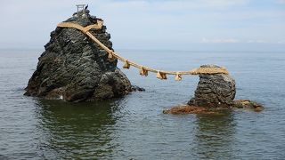 二見のシンボル