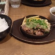 お茶の水で、ラム肉を食べよう