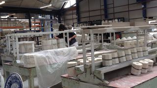 デルフト焼きの工房です