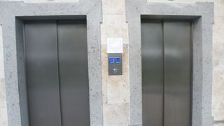 有料のエレベーター
