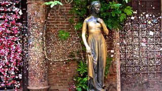 ジュリエットの家を訪れる前に是非！