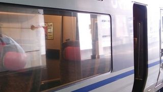 2016年５月１日　ゴールデンウィーク３日目の特急サンダーバード34号～指定席はグリーン車を中心に満席傾向～