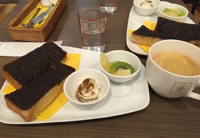 角パン専門店Cafe＆マルシエルブ