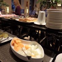 朝食のビュッフェは種類が豊富でした。