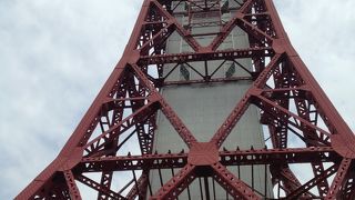 福岡港の鉄塔型展望台