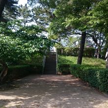 ちょっとした広場になっている遺跡公園