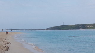 東洋一美しいビーチは曇っていてもステキ！