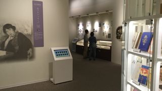 とてもきれいな記念館