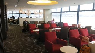 サテライト側にあります