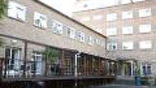 パルマーズ ロッジ ヒルスプリング アット ウィルズデン グリーン