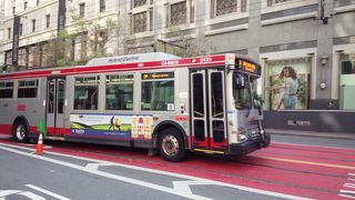 ハイブリッドバス、発見！