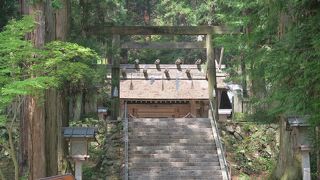 国宝、日本最古の神明造りの本殿