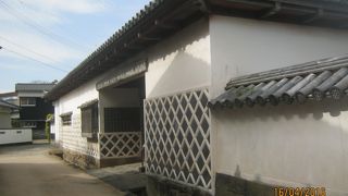 家老職の家です。